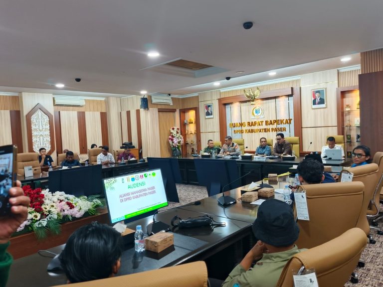 DPRD Paser Terima Aspirasi Aliansi Mahasiswa, Komitmen Tingkatkan IPM dan Infrastruktur Dasar